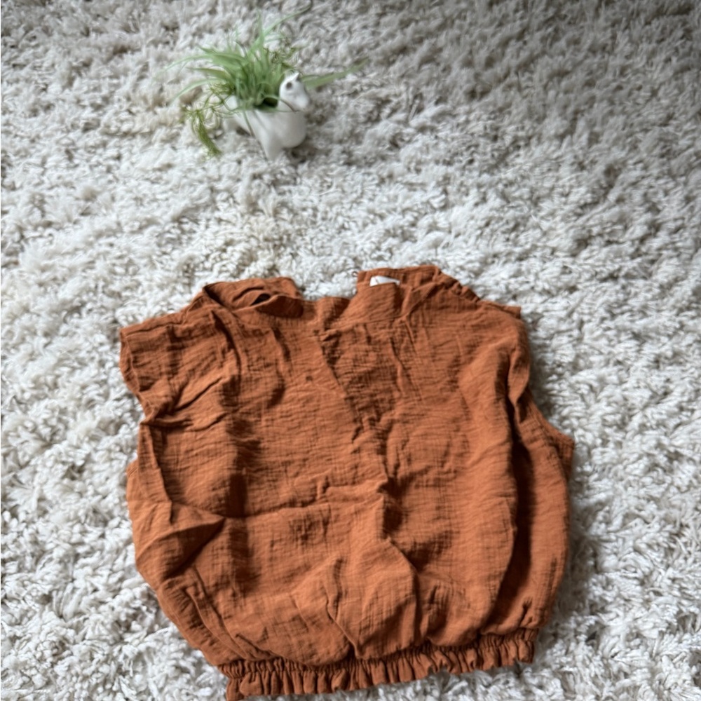 a new day Textured Sleeveless paper bag brown super cute Blouse in Rust